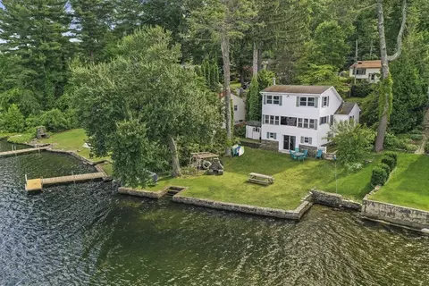 19 W Sutton Rd, Sutton, MA 01590