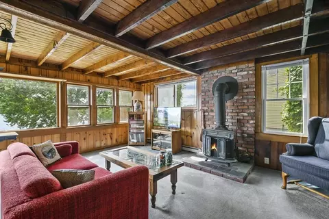 19 W Sutton Rd, Sutton, MA 01590 photo 2