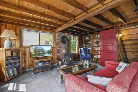 19 W Sutton Rd, Sutton, MA 01590 photo 3