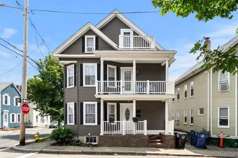 11 Prescott St #1, Salem, MA 01970
