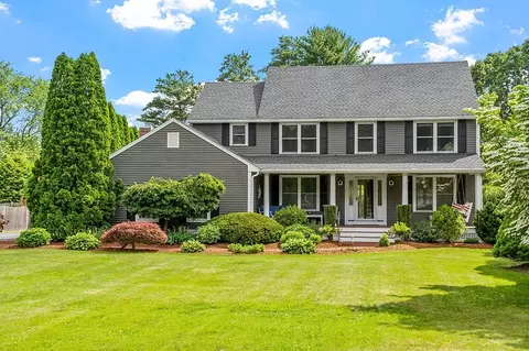 14 John Edwards Dr, Northborough, MA 01532
