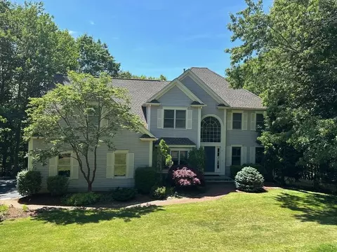 19 Tammer Ln, Hopkinton, MA 01748