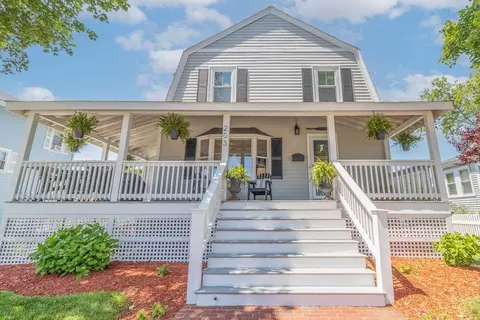 203 Samoset Ave, Hull, MA 02045