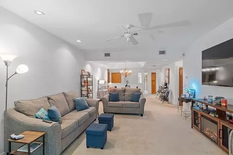 64 Kim Ter #B, Stoughton, MA 02072