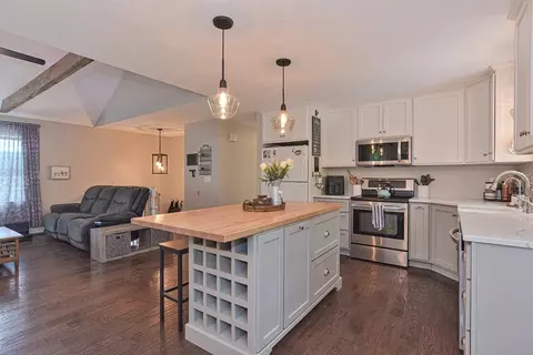 12 Marks Way, Sutton, MA 01590 photo 11
