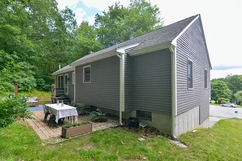12 Marks Way, Sutton, MA 01590 photo 36