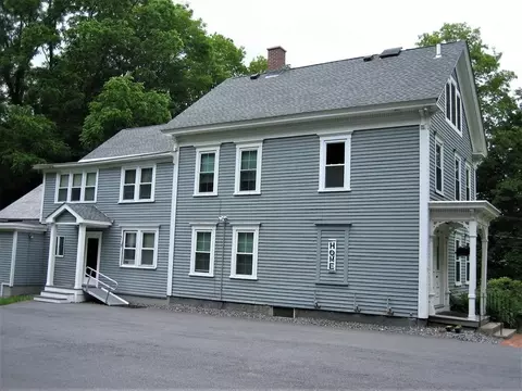 33 Maple St, Sterling, MA 01564 photo 3
