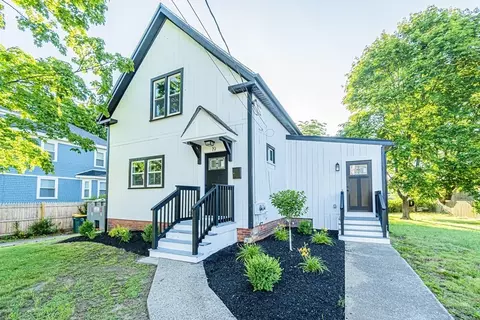 19 Platt St, Abington, MA 02351
