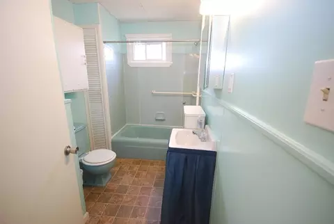 335 Grattan St, Chicopee, MA 01020 photo 15