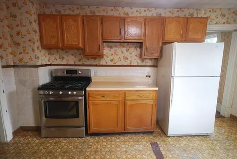 335 Grattan St, Chicopee, MA 01020 photo 21
