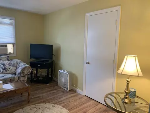 201 Pearce St #3E, Fall River, MA 02720 photo 4