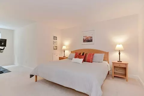 112 Jarvis Cir, Needham, MA 02492 photo 21