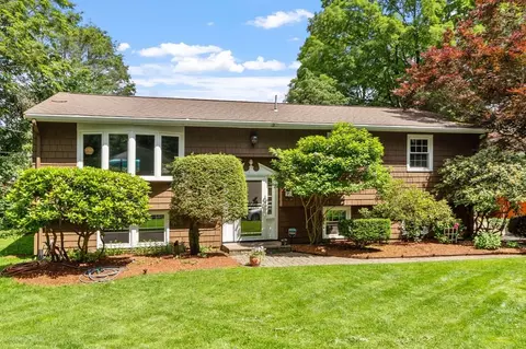 99 Moore Ave, Worcester, MA 01602 photo 26