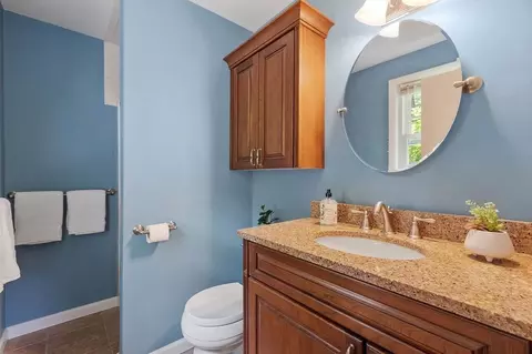 99 Moore Ave, Worcester, MA 01602 photo 13
