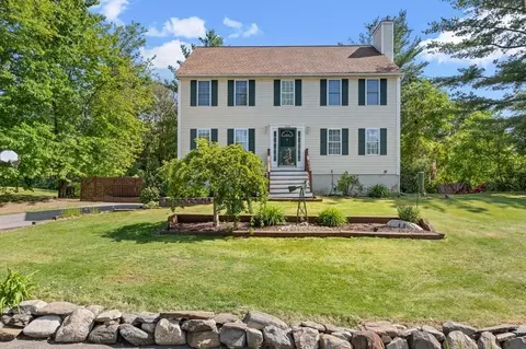 122 Rosemont St, Haverhill, MA 01830