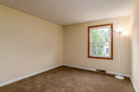 73 Sawmill Rd, Springfield, MA 01118 photo 14