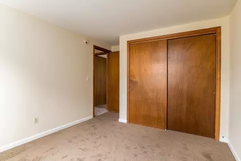 73 Sawmill Rd, Springfield, MA 01118 photo 13