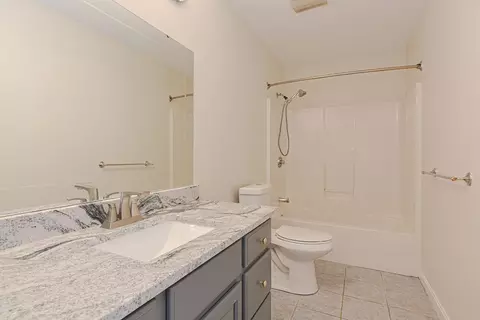 28 Aroostook St, Worcester, MA 01606 photo 24