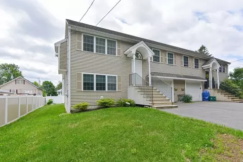 28 Aroostook St, Worcester, MA 01606 photo 2