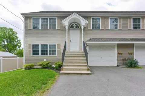 28 Aroostook St, Worcester, MA 01606