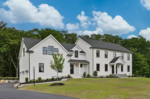 1 High Meadow Rd, Andover, MA 01810