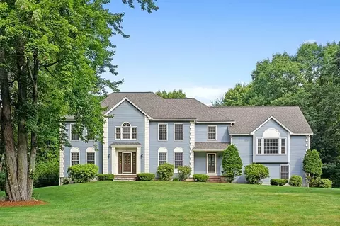 27 Stoneybrook Cir, Andover, MA 01810