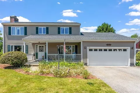556 Wheelwright Rd, Barre, MA 01005