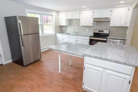 50 Warebrook #50, Ware, MA 01082 photo 4