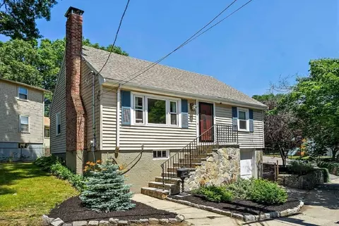 142 Keystone St, Boston, MA 02132