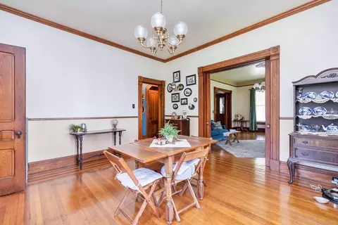 161 Florida St, Springfield, MA 01109 photo 11
