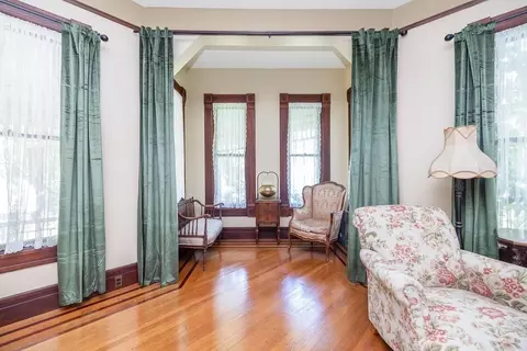 161 Florida St, Springfield, MA 01109 photo 10