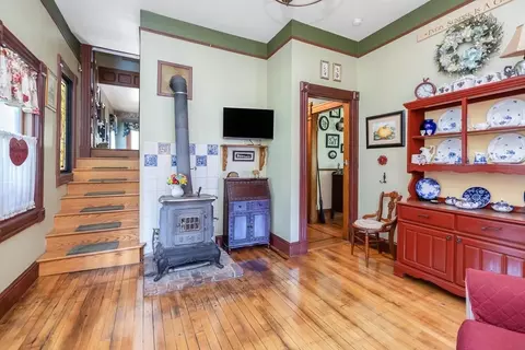 161 Florida St, Springfield, MA 01109 photo 20