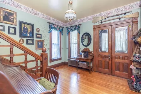 161 Florida St, Springfield, MA 01109 photo 5