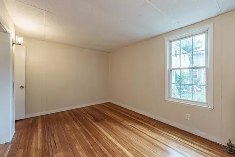 28 Longview St, Springfield, MA 01108 photo 19