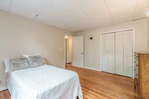 28 Longview St, Springfield, MA 01108 photo 16