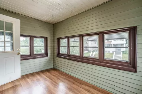 28 Longview St, Springfield, MA 01108 photo 10
