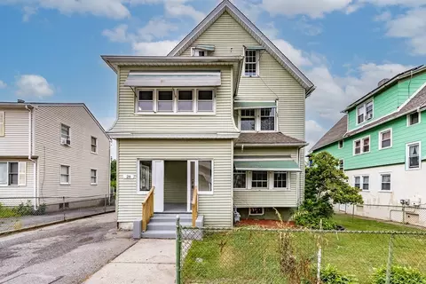 28 Longview St, Springfield, MA 01108 photo 1