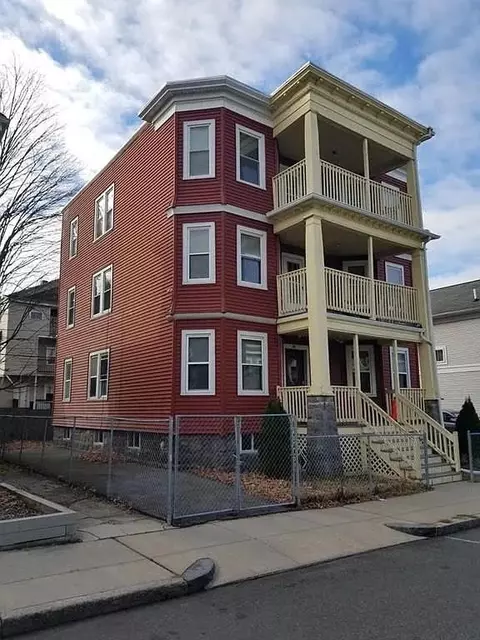 20 Wilcock St, Dorchester Center, MA 02124