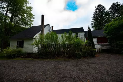 94 S Main St, Ashburnham, MA 01430 photo 23