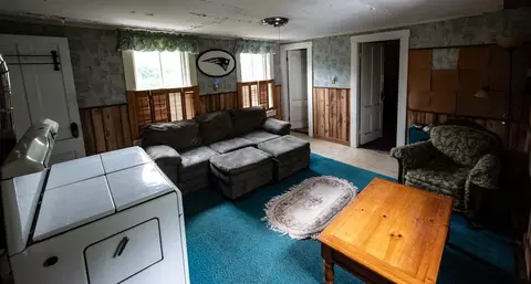 94 S Main St, Ashburnham, MA 01430 photo 15