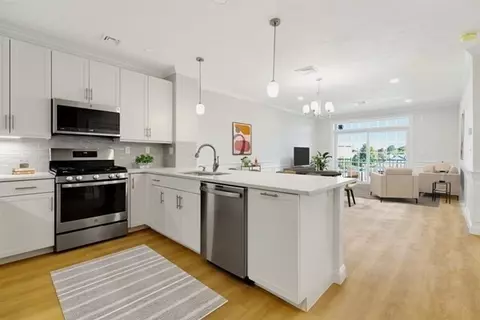 320 Middlesex Ave #F105, Medford, MA 02155