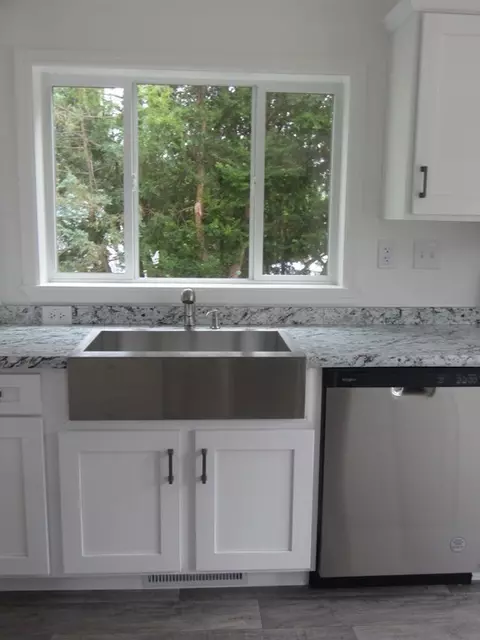 112 Kristen Ln, Wareham, MA 02571 photo 20