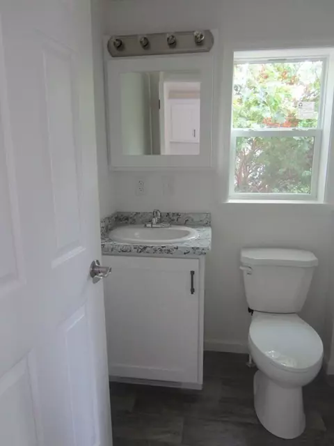 112 Kristen Ln, Wareham, MA 02571 photo 11