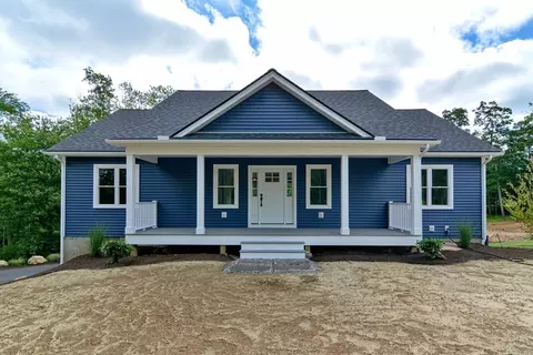 8 Ryan Rd, North Brookfield, MA 01535