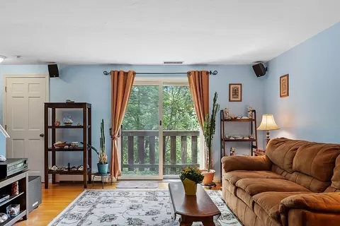135 Broad St #3A3, Hudson, MA 01749