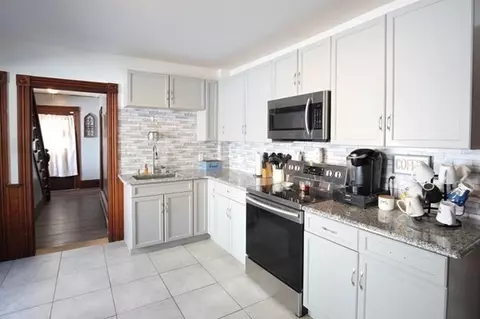 712 Main, Warren, MA 01083 photo 4
