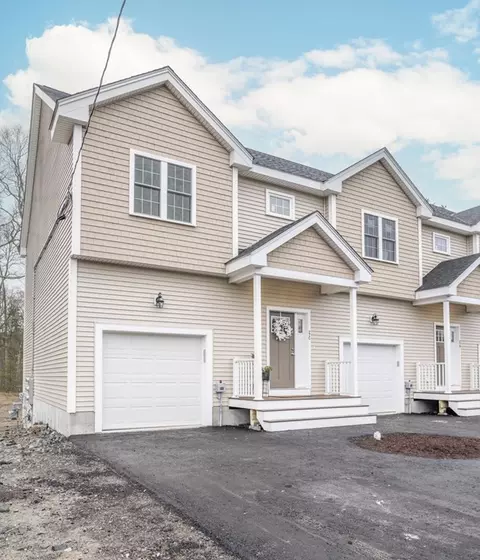 23 Dora Dr #C, Taunton, MA 02780