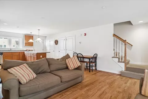 6 Bates St #B, Devens, MA 01434 photo 9