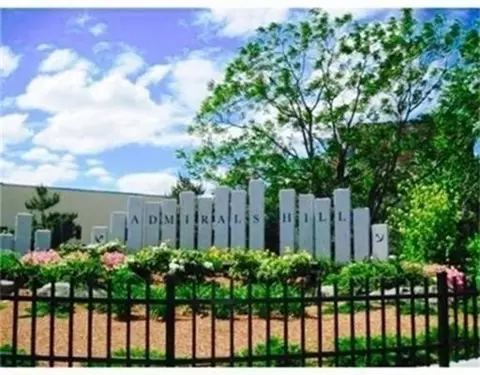 160 Commandants Way # 307, Chelsea, MA 02150