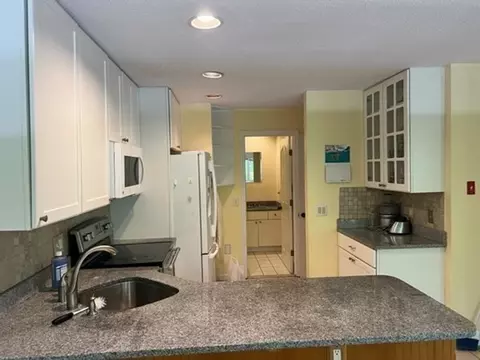 30 Carnation Cir #D, Reading, MA 01867 photo 18